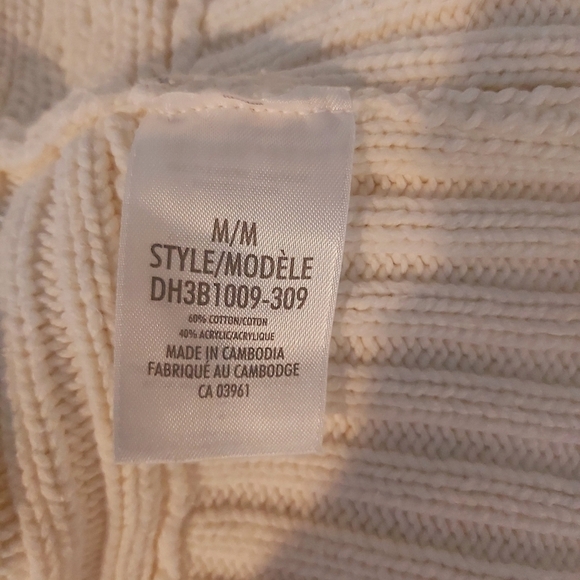 𝅺Cable knit bat sleeve big turtle neck sweater - Picture 7 of 8